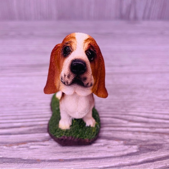 Bundle of 9 basset hound figurines sculptures and trivet tile decorations dog - Picture 11 of 16